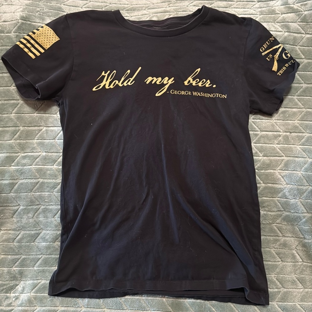 Grunt style women’s size medium